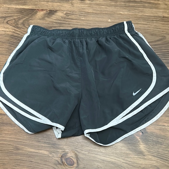 Nike Dri-fit Shorts - Picture 1 of 5